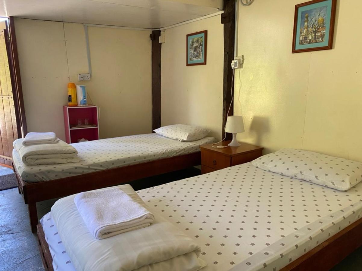 Mile 36 Lodge Kundasang Exterior photo