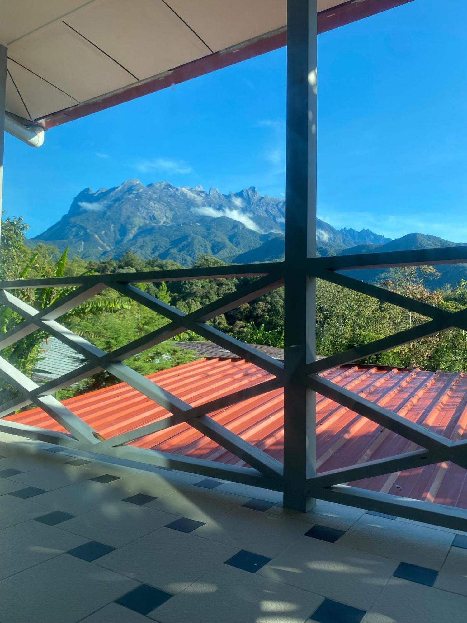 Mile 36 Lodge Kundasang Exterior photo